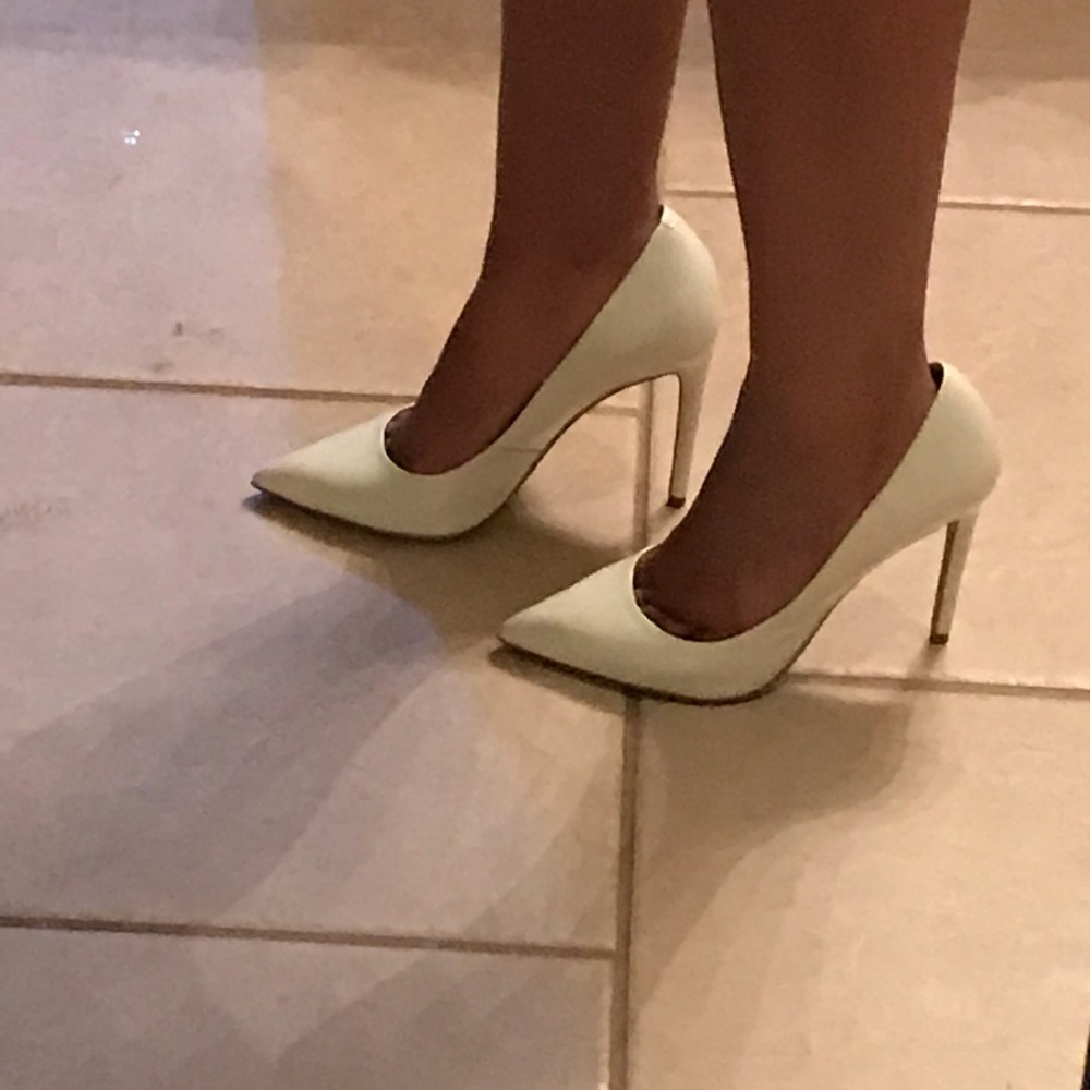 Steve Madden Proto Pump Size 8